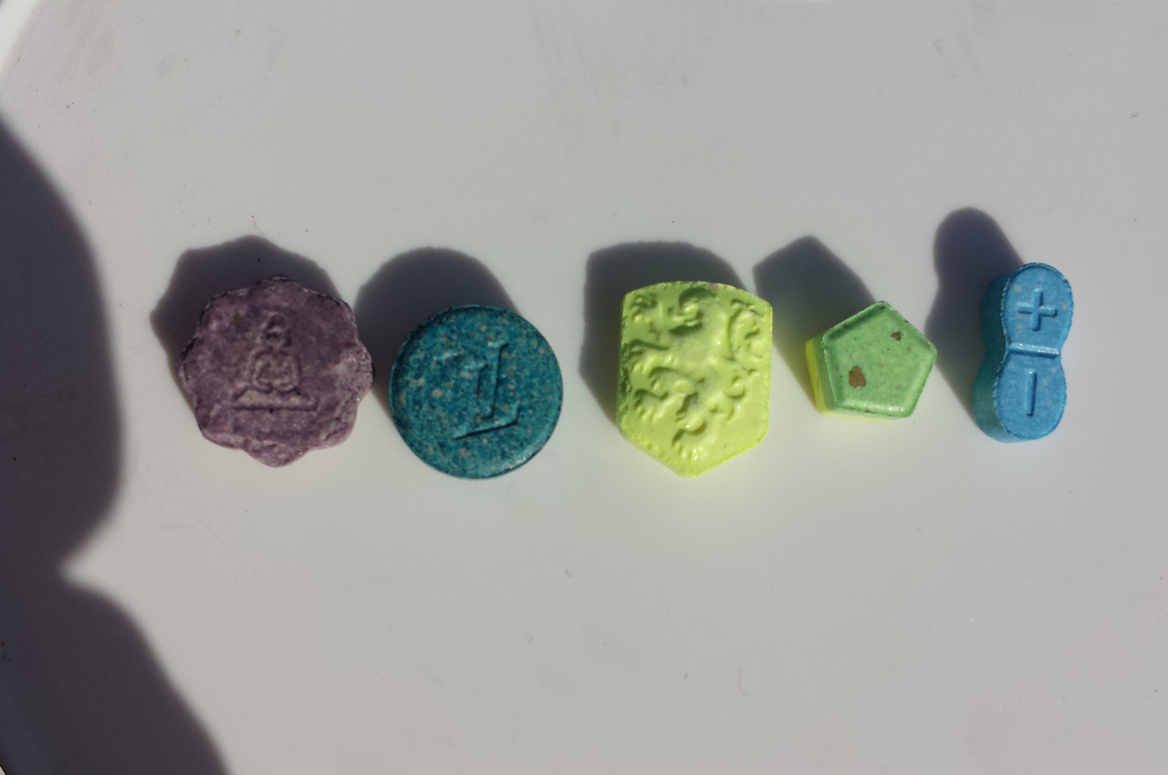 2CB pill pressed
